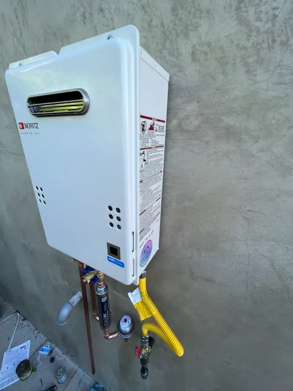 Tankless water heater installation for California Gardens homes